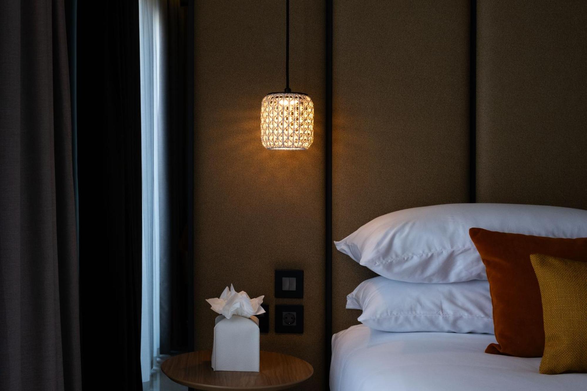 Deep Blu Boutique Hotel